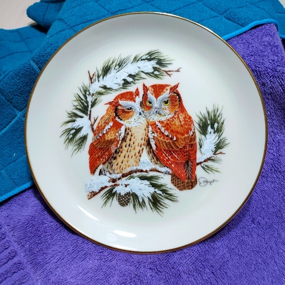 Vintage Gunther Granget's Four Seasons "Warmth" Winter Collectors Plate